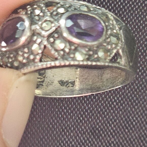 Vintage Sterling Purple Stone Marcasite Ring Intricate Filigree Design Sz 7 - Picture 4 of 9